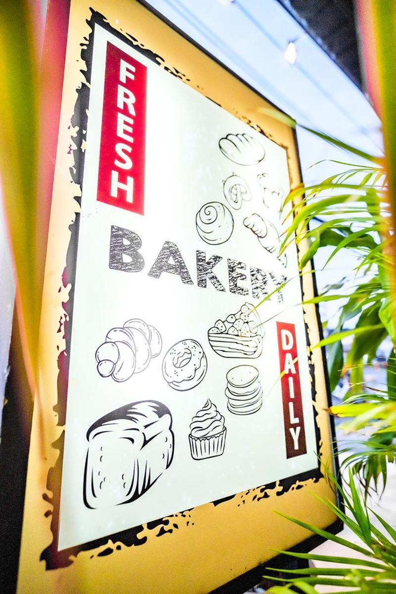 Breakers Hotel Rawai 外观 照片